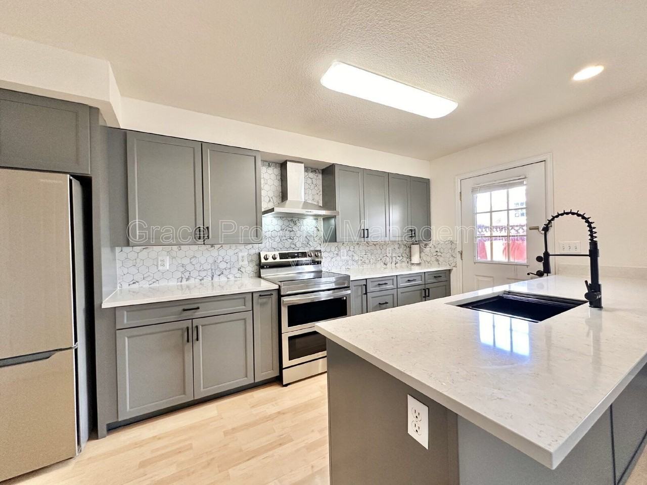 12232 Bannock Cir #D - Photo 2 of 20