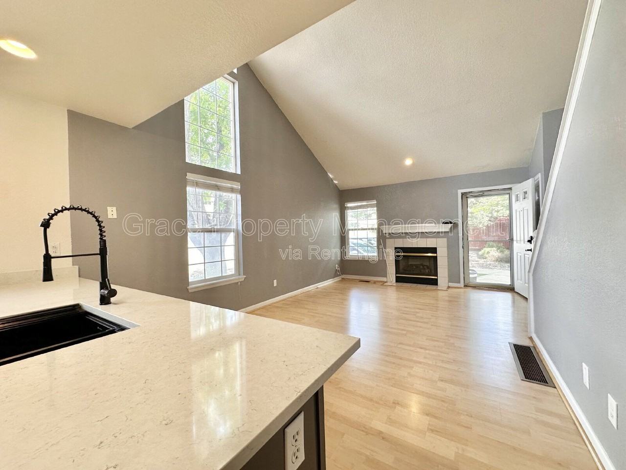 12232 Bannock Cir #D - Photo 5 of 20
