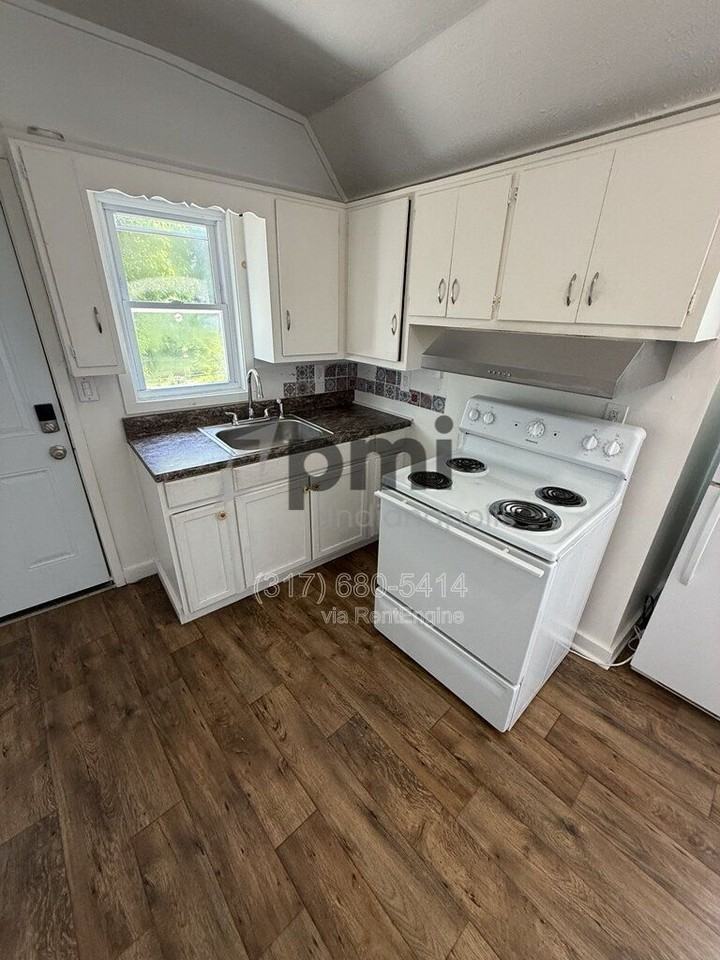 1222 Nichol Ave #4D - Photo 7 of 29
