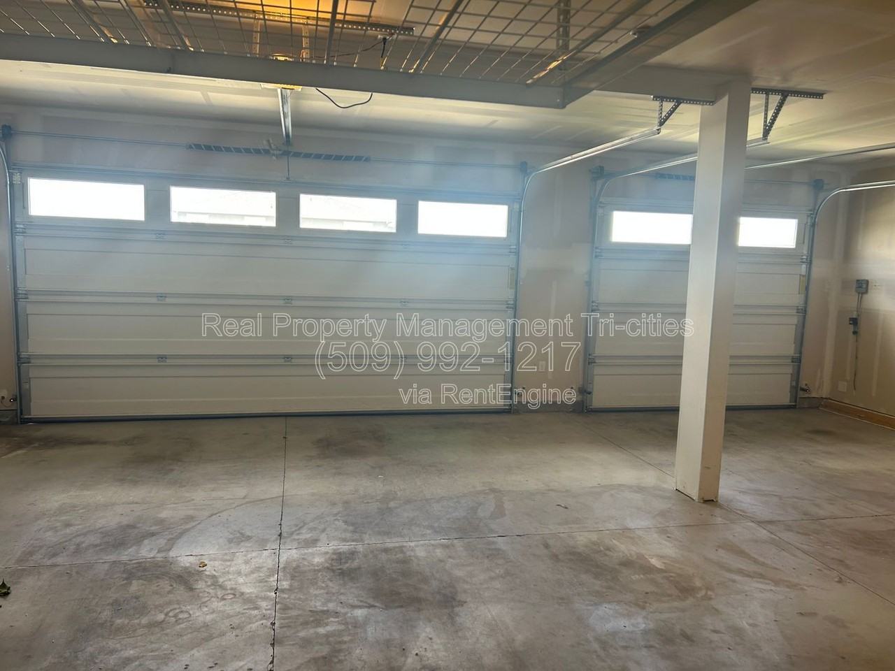 671 Hunter St - Photo 5 of 11
