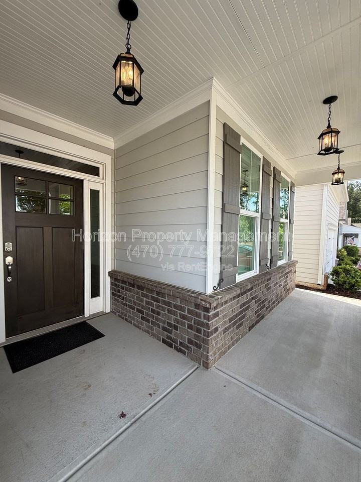 4140 Barleycove Ln - Photo 2 of 29