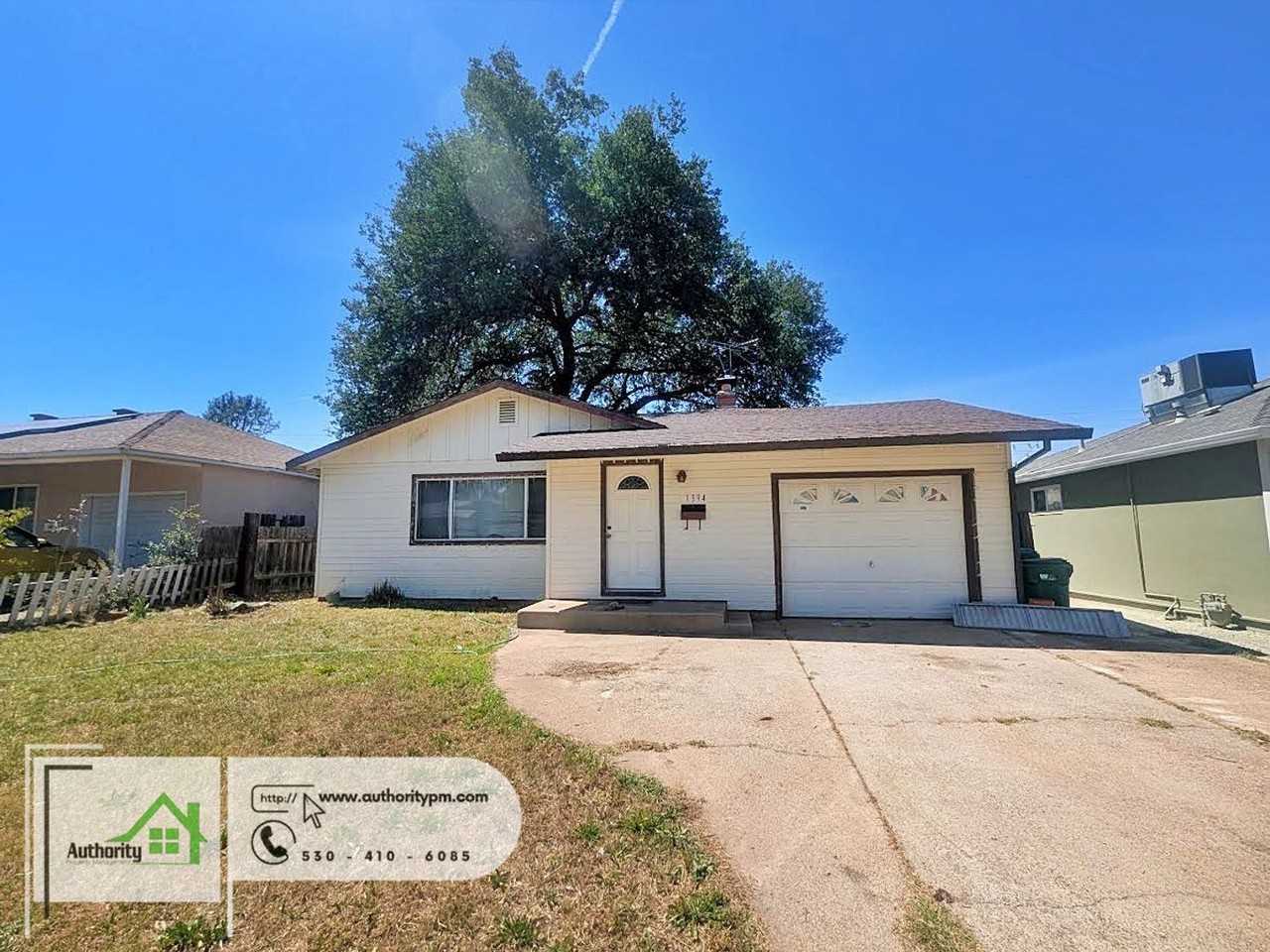 1394 Pinon Ave - Photo 2 of 5