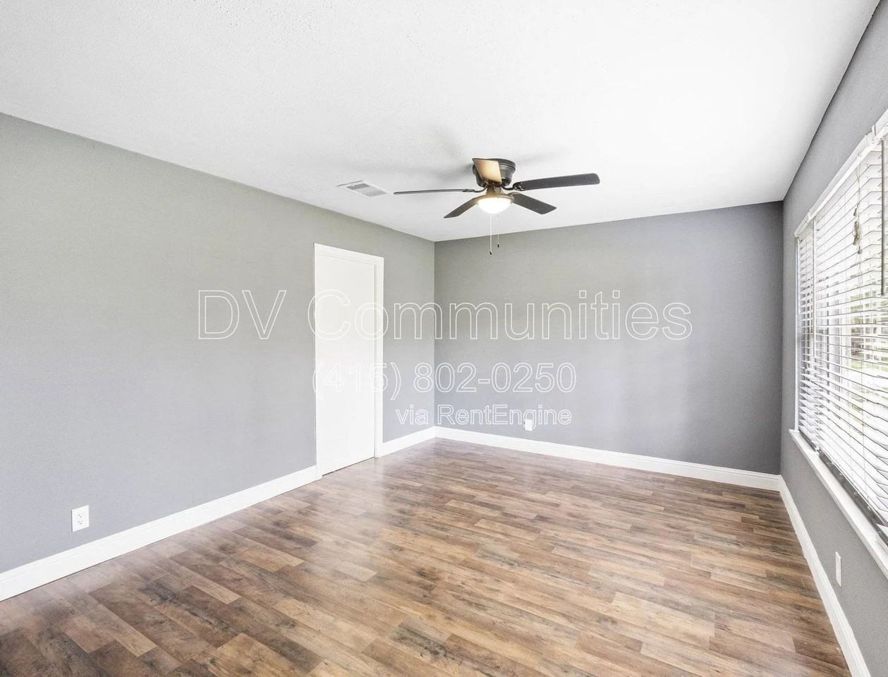1521 W Blum St - Photo 6 of 17