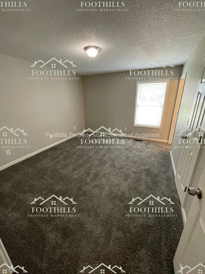 103 Ashton Ln - Photo 5 of 11