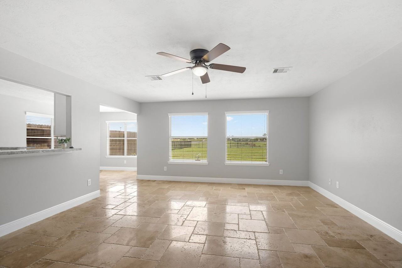 22418 Bridgestone Ridge Dr - Photo 4 of 24