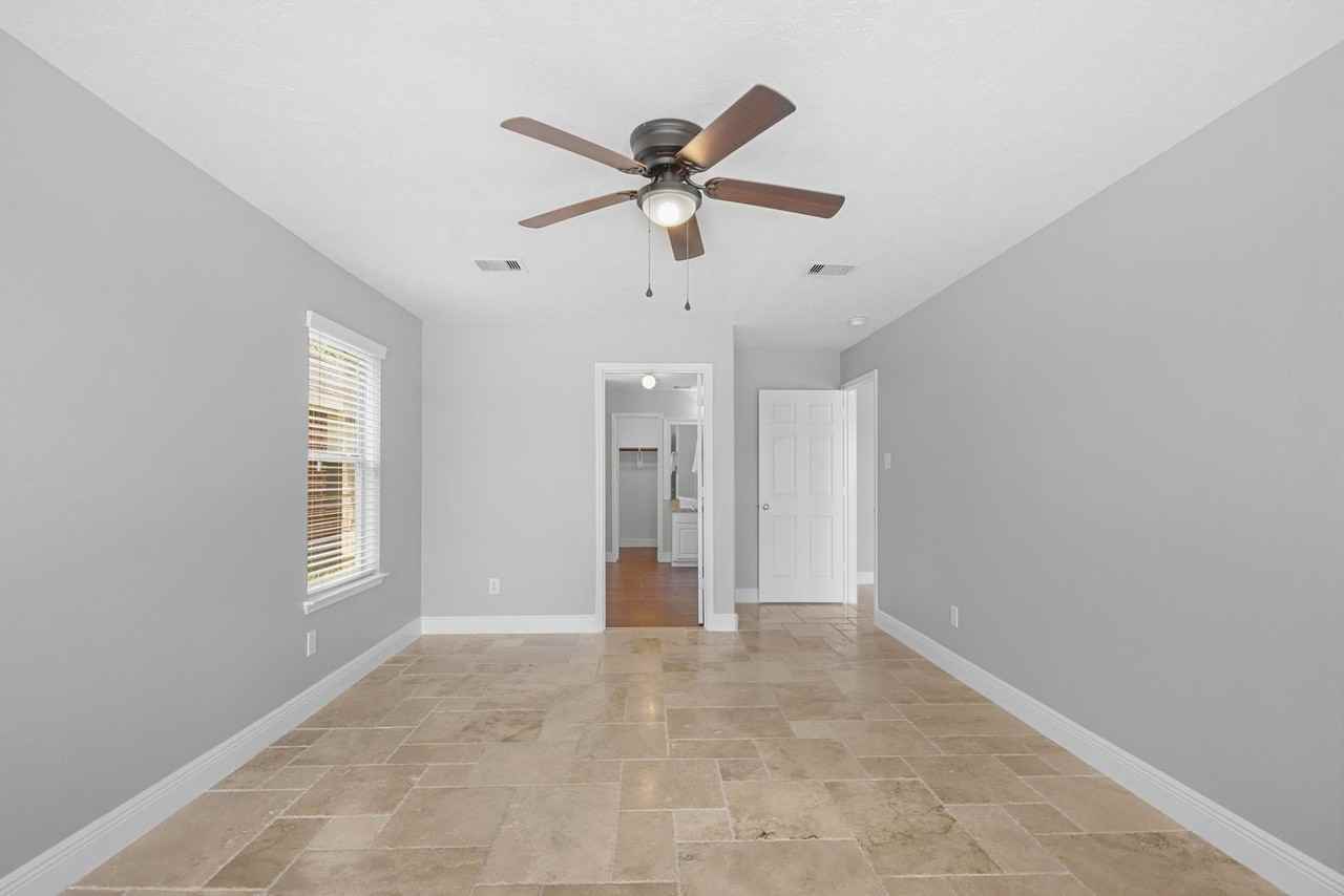 22418 Bridgestone Ridge Dr - Photo 5 of 24