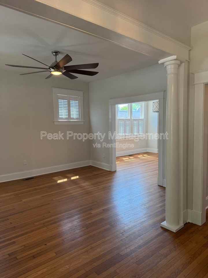 3400 Carolina Ave - Photo 2 of 34