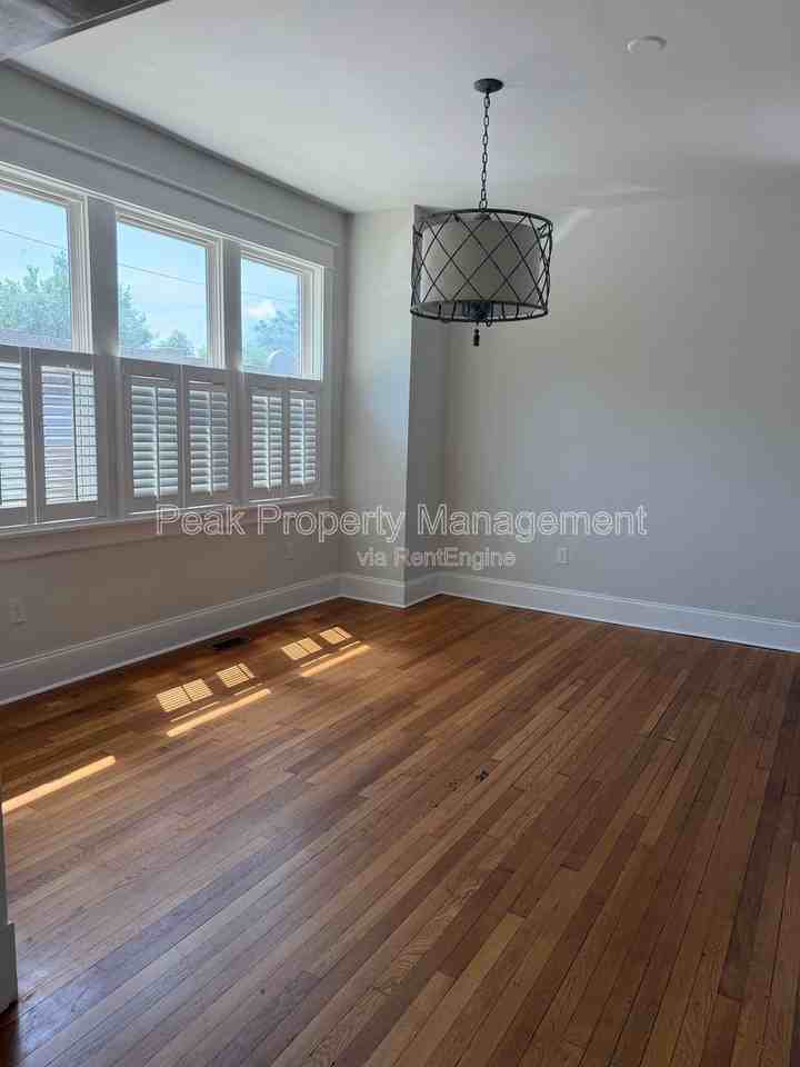 3400 Carolina Ave - Photo 4 of 34