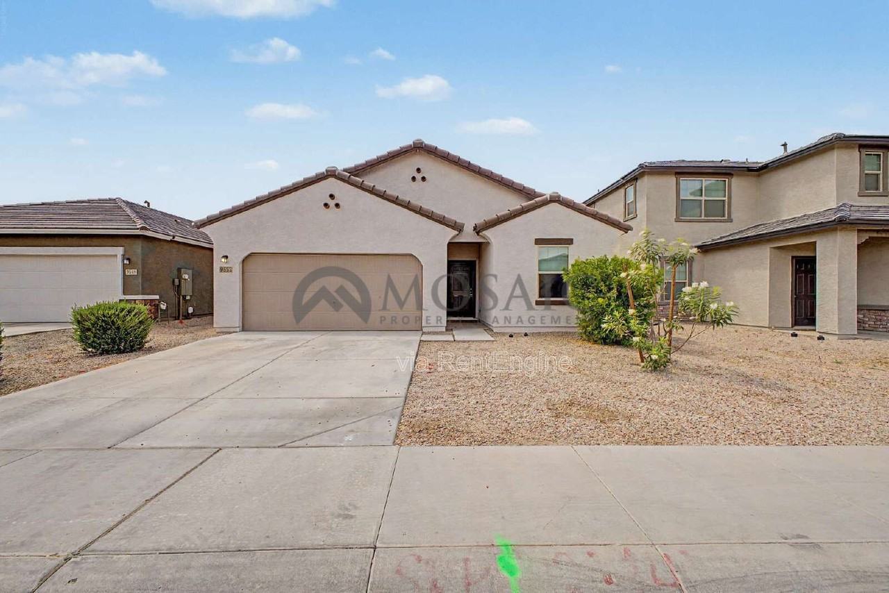 9553 W Agora Ln - Photo 2 of 34