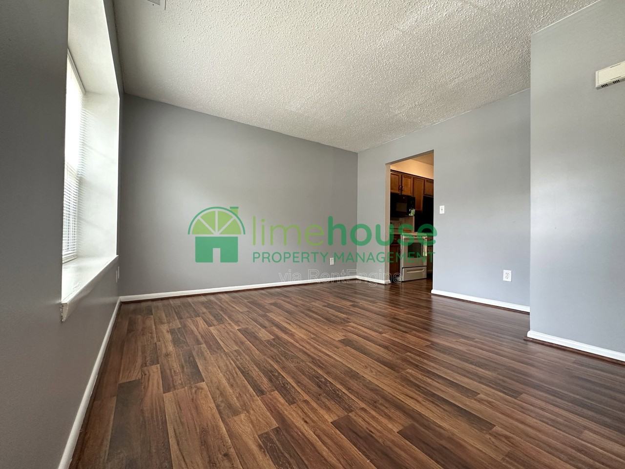 1318 River Birch Run S - Photo 2 of 20