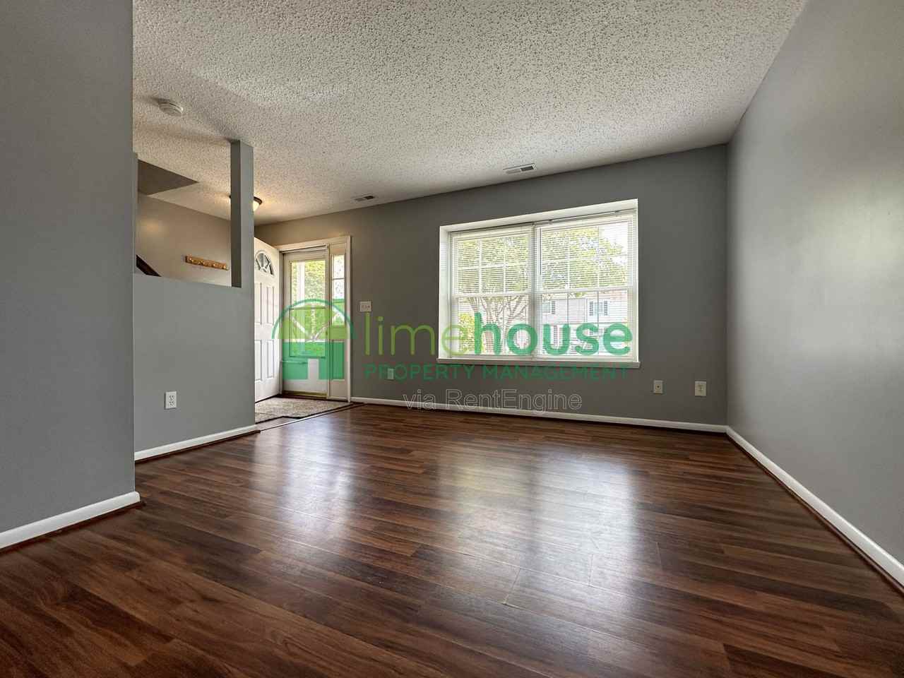 1318 River Birch Run S - Photo 3 of 20