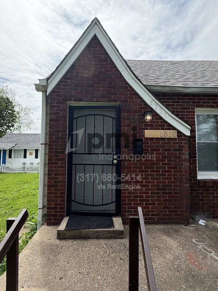 1512 N Gladstone Ave #1510-1510 - Photo 3 of 30