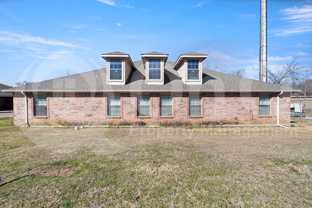 2335 N Elm St #3 - Photo 1 of 1
