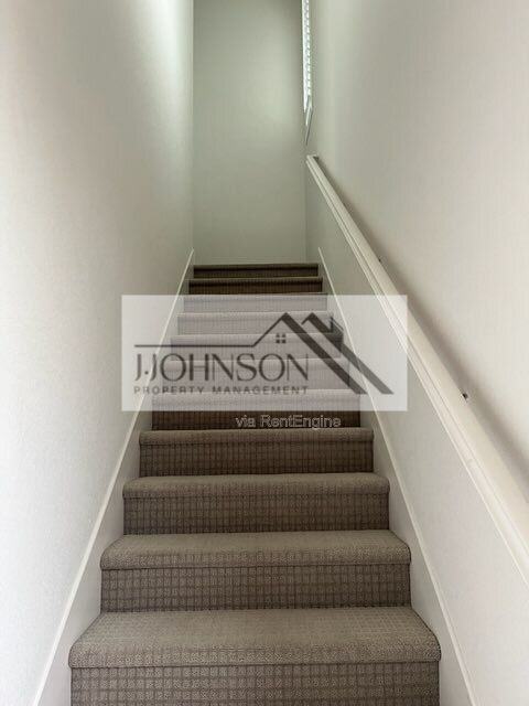 262 E Natasha Ave - Photo 3 of 8