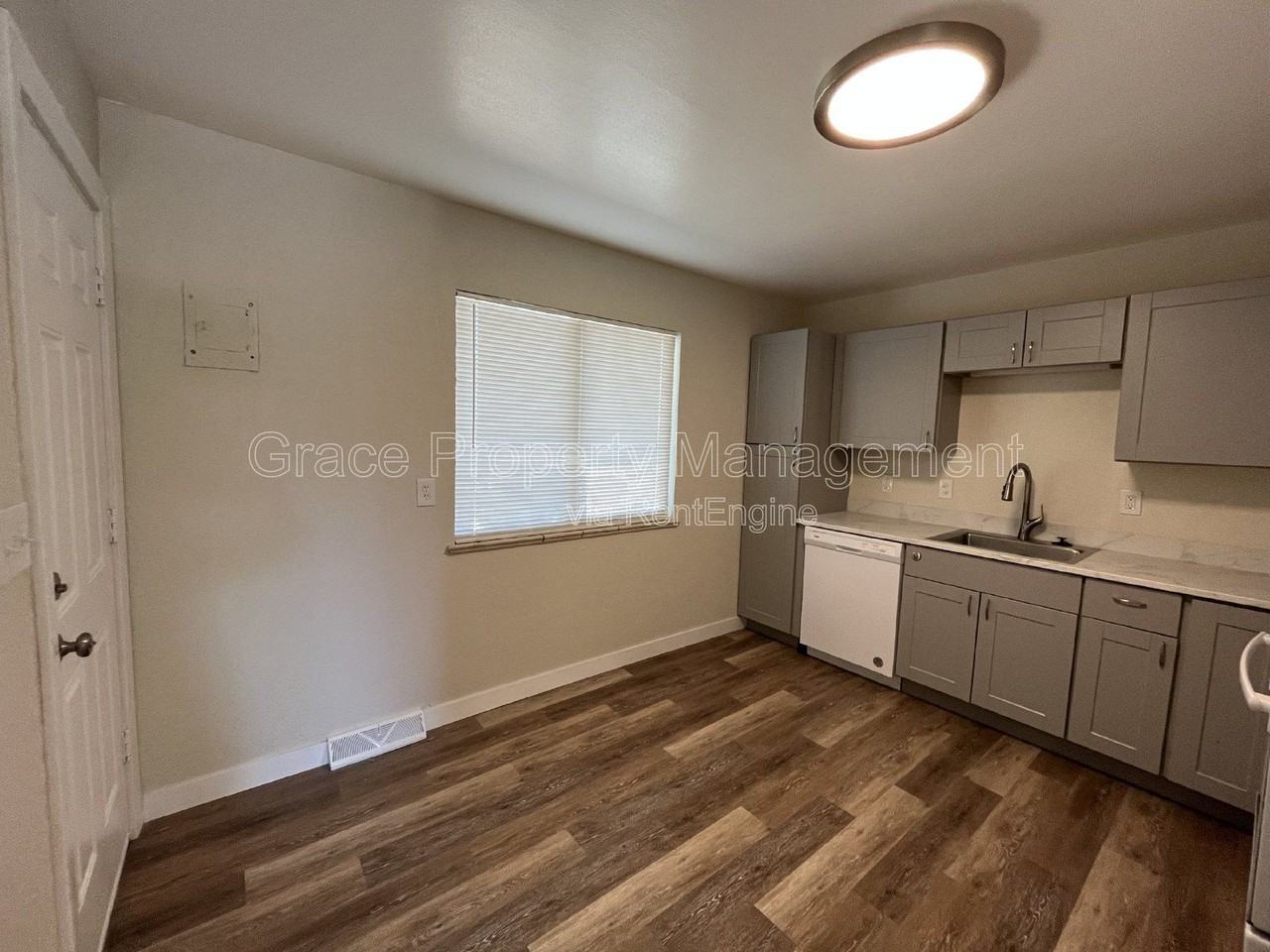 543 S 1st Way - Photo 5 of 19