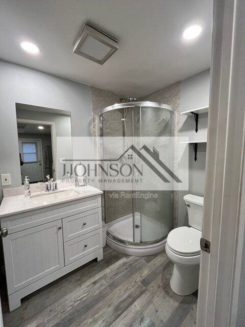 320 W Whittier Ave - Photo 3 of 7