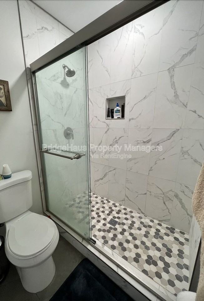 4436 Cherokee Ave - Photo 6 of 10