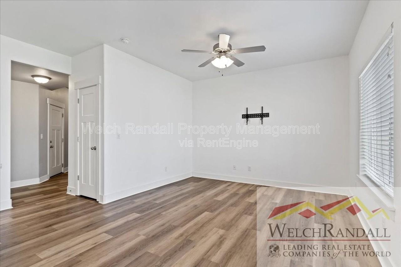 2090 Carson Ave #2 - Photo 5 of 29