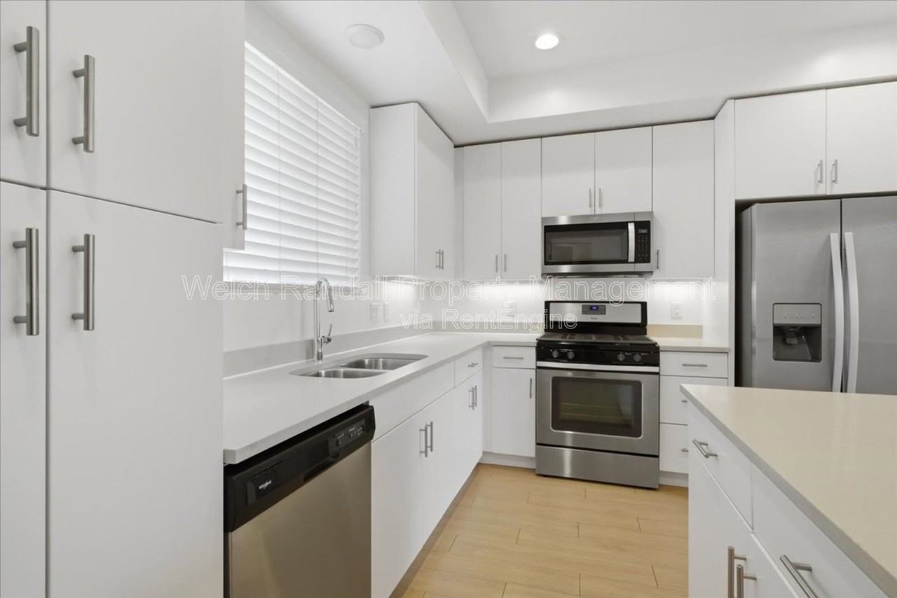 1315 E Crandall Ave #205 - Photo 7 of 23