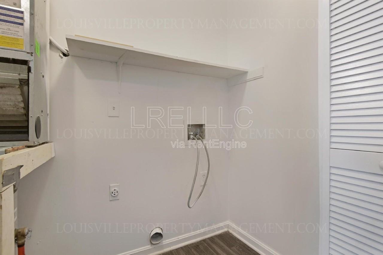 184 Cannon Ct #2 - Photo 6 of 14
