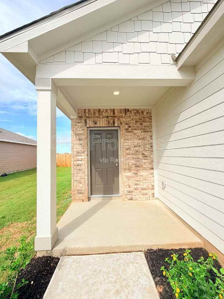 12807 Prairie Vly - Photo 4 of 24
