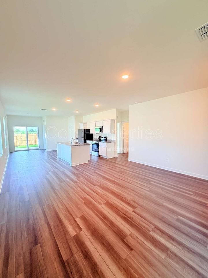 12807 Prairie Vly - Photo 6 of 24