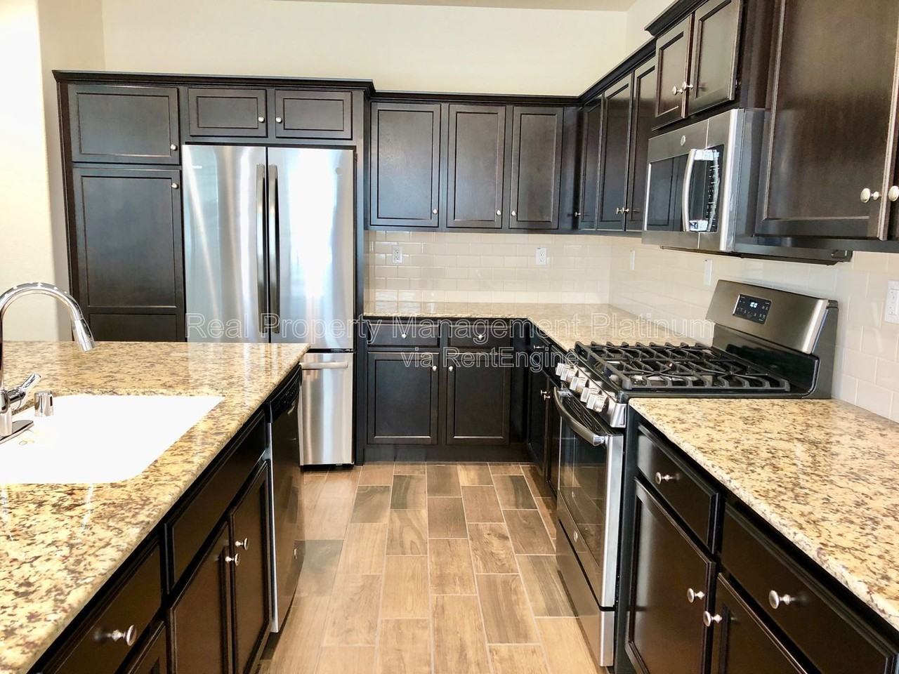 3417 Descanso Ave - Photo 3 of 16