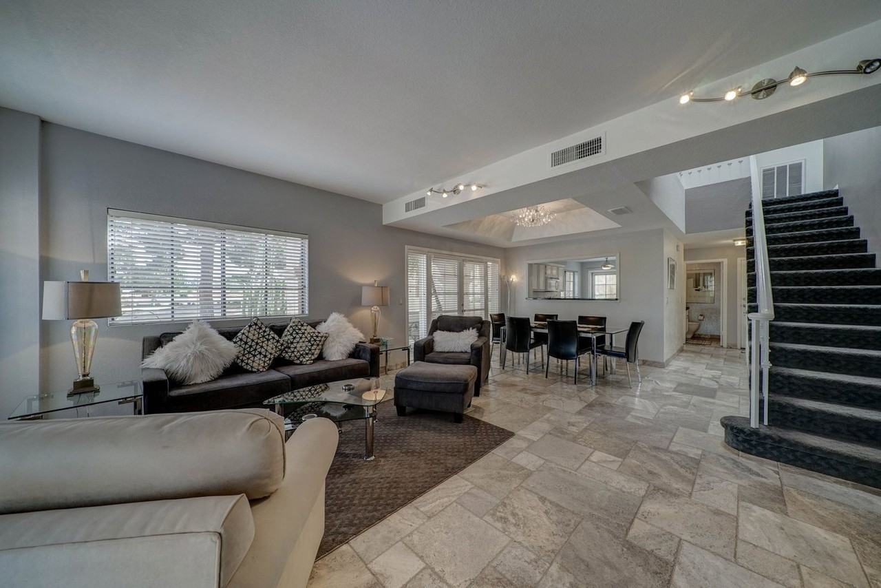 6141 N 28th Pl - Photo 7 of 33