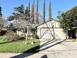 featured image of 1445 Cameron Ln