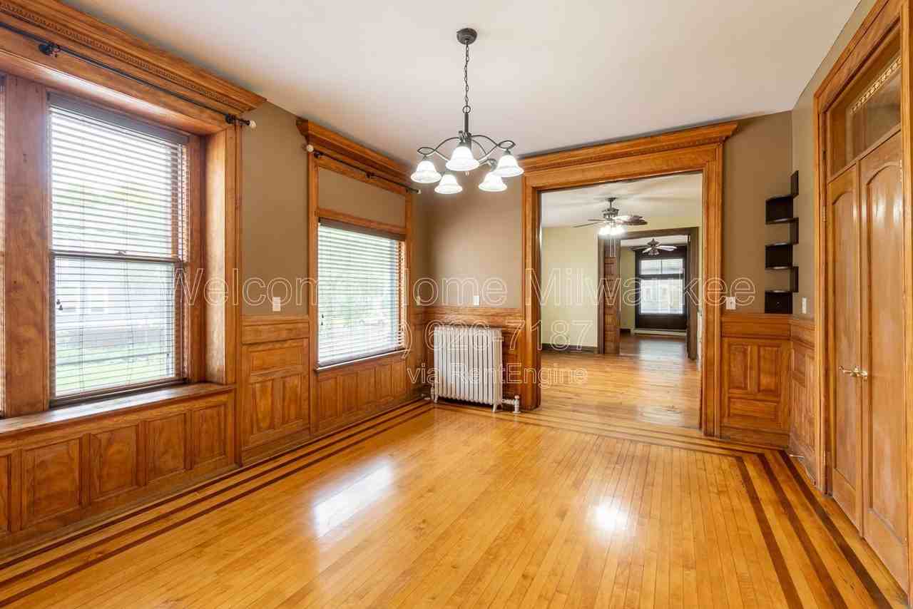 2052 N 1st St #1 - Photo 4 of 12