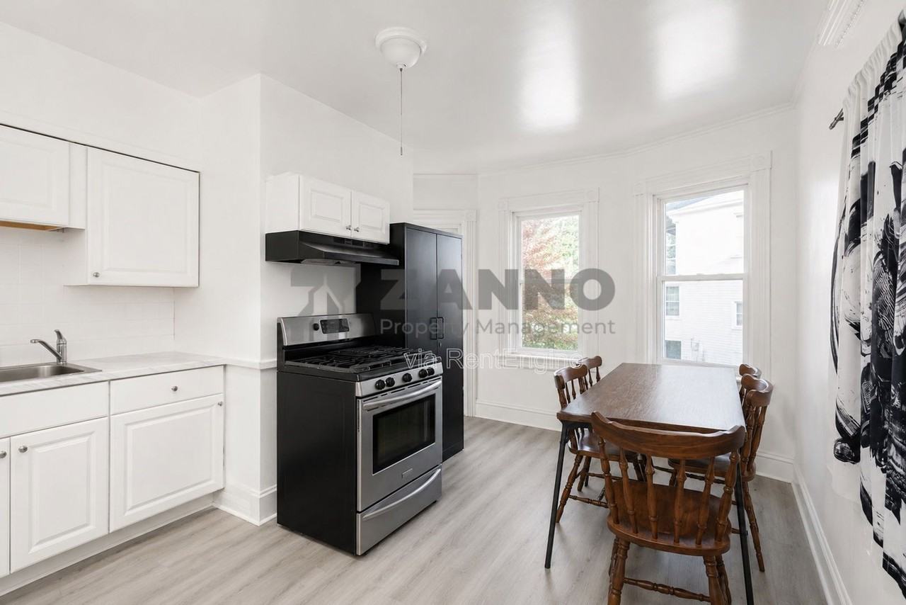 55 Potter St #2 - Photo 2 of 17