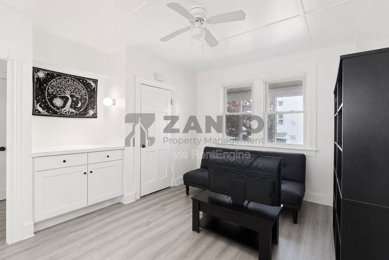 55 Potter St #2 - Photo 5 of 17