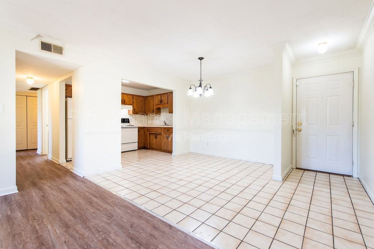 4406 S Brook St #27 - Photo 2 of 17
