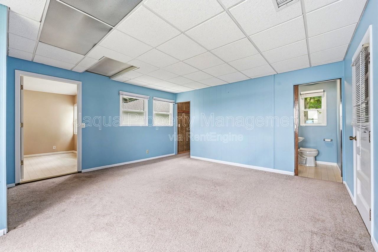 9107 W End Dr - Photo 7 of 25