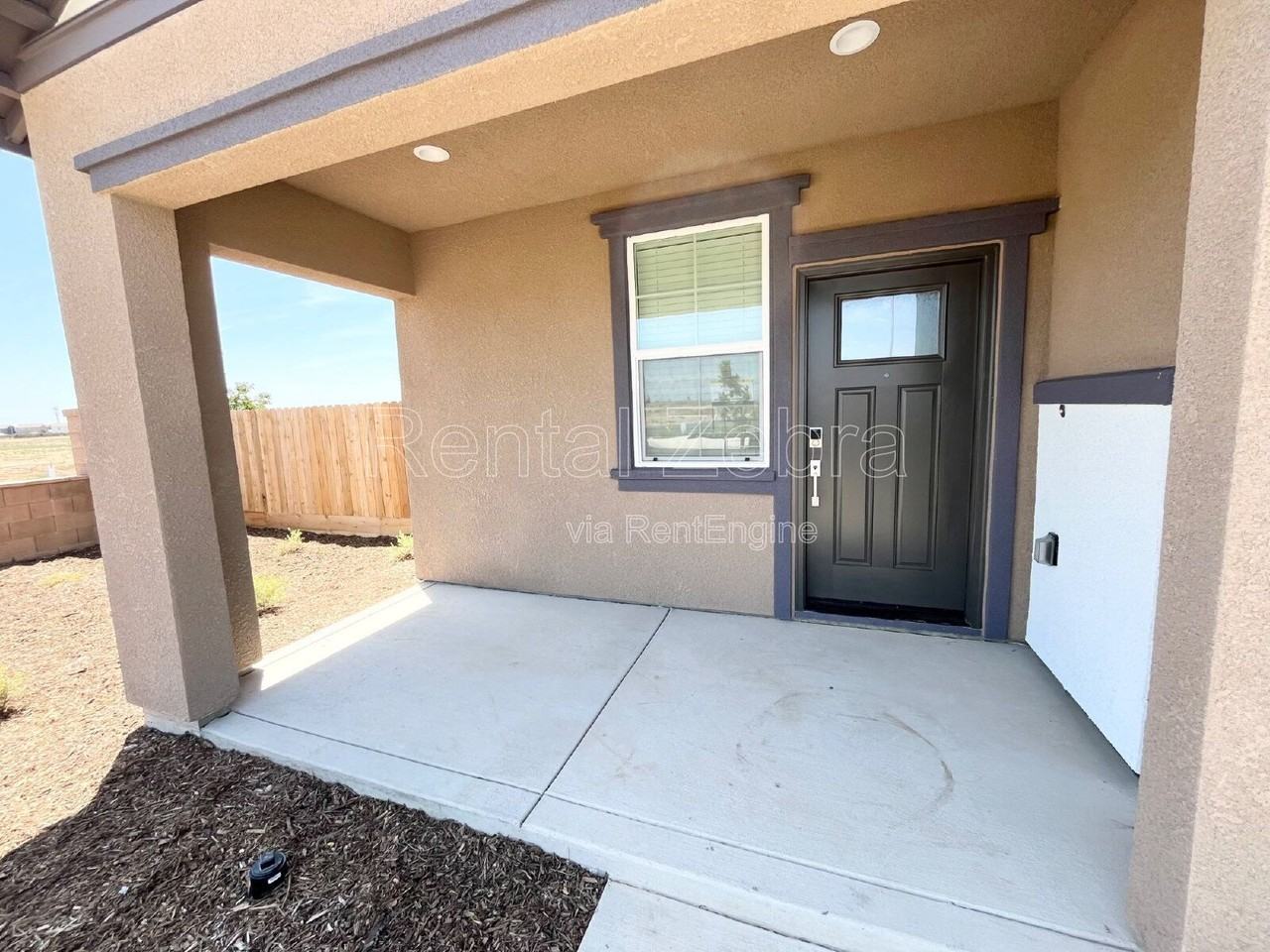 4614 Jema Way - Photo 2 of 21