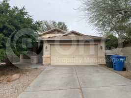 featured image of 2222 W Mark Ln