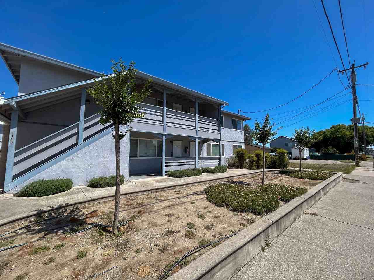 Sacramento725 - CM - Photo 3 of 12