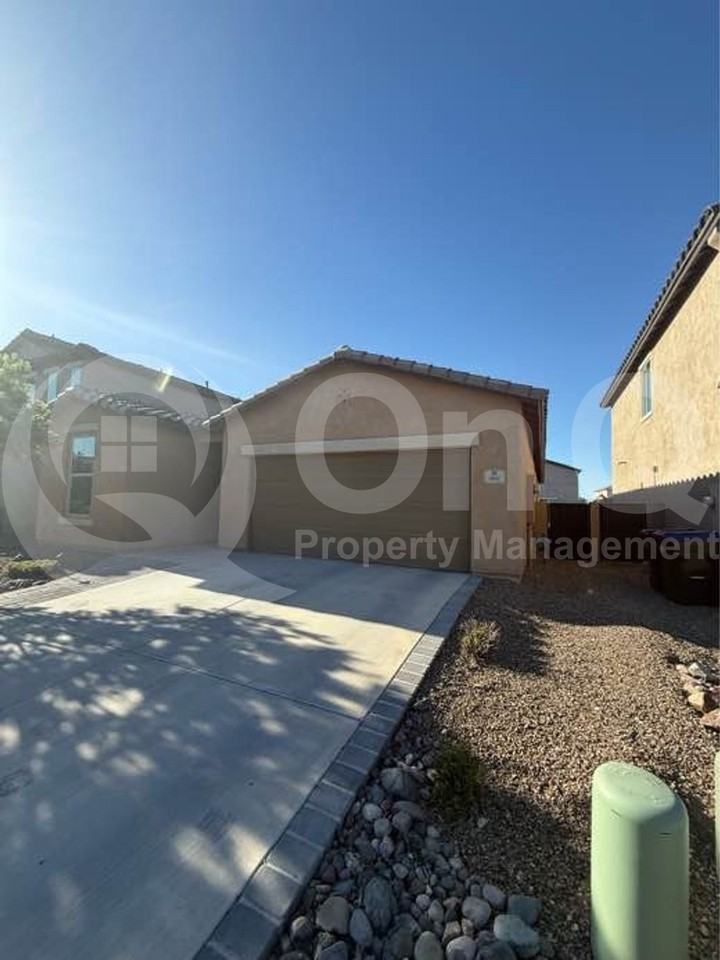 988 W Calle Monte Lindo - Photo 2 of 23
