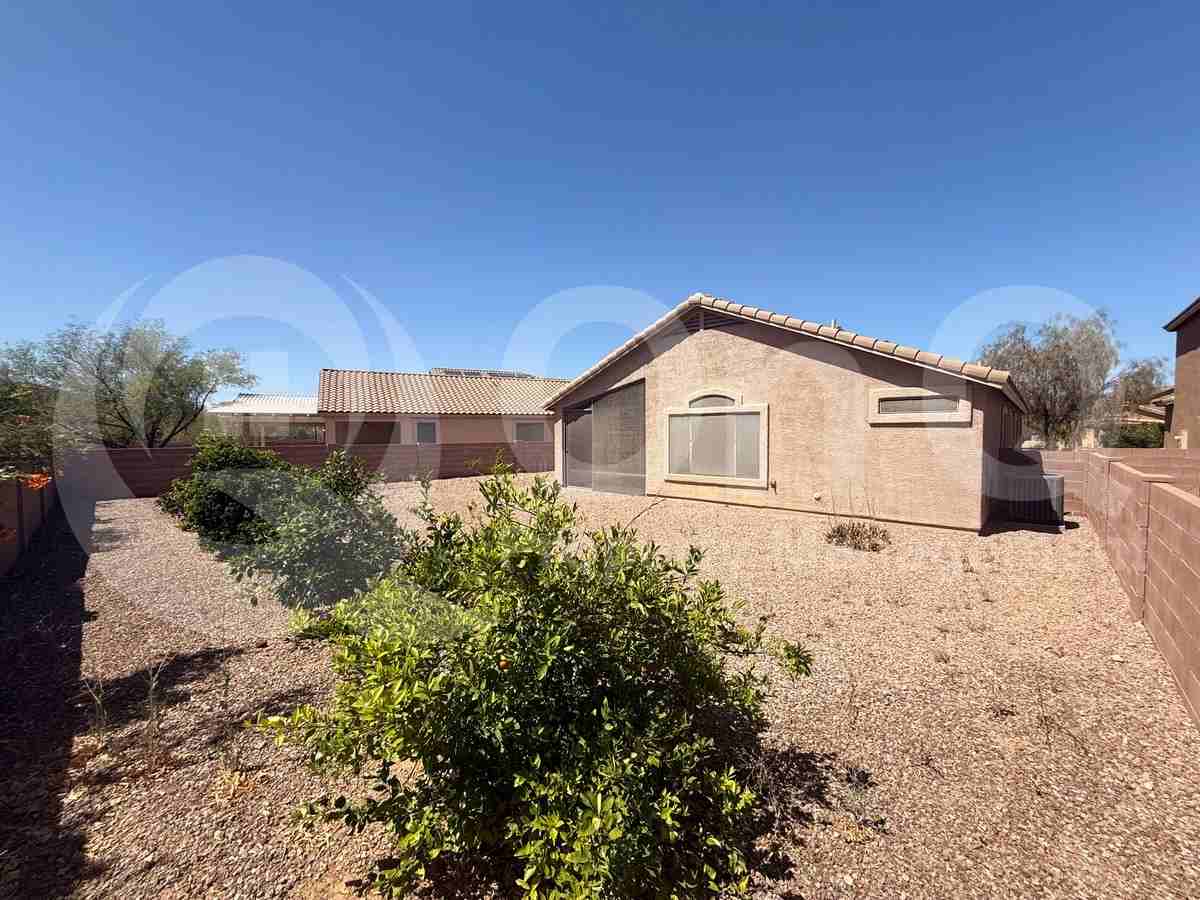 8753 N Moonfire Dr - Photo 6 of 43