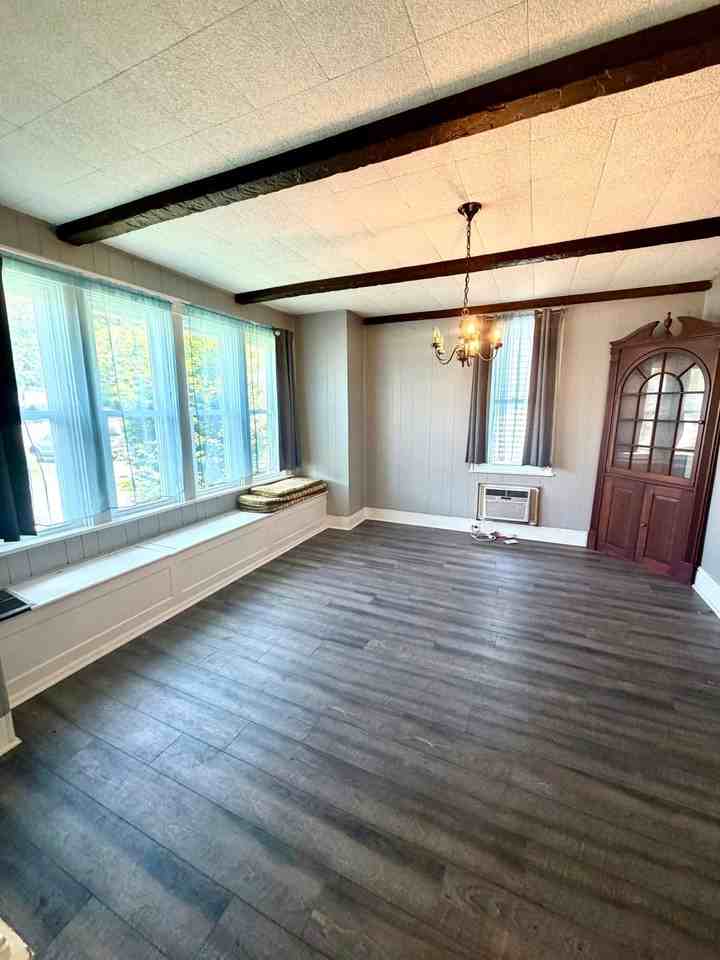 101 Roselawn Ave - Photo 6 of 19