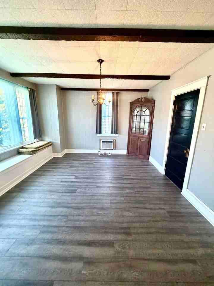 101 Roselawn Ave - Photo 7 of 19