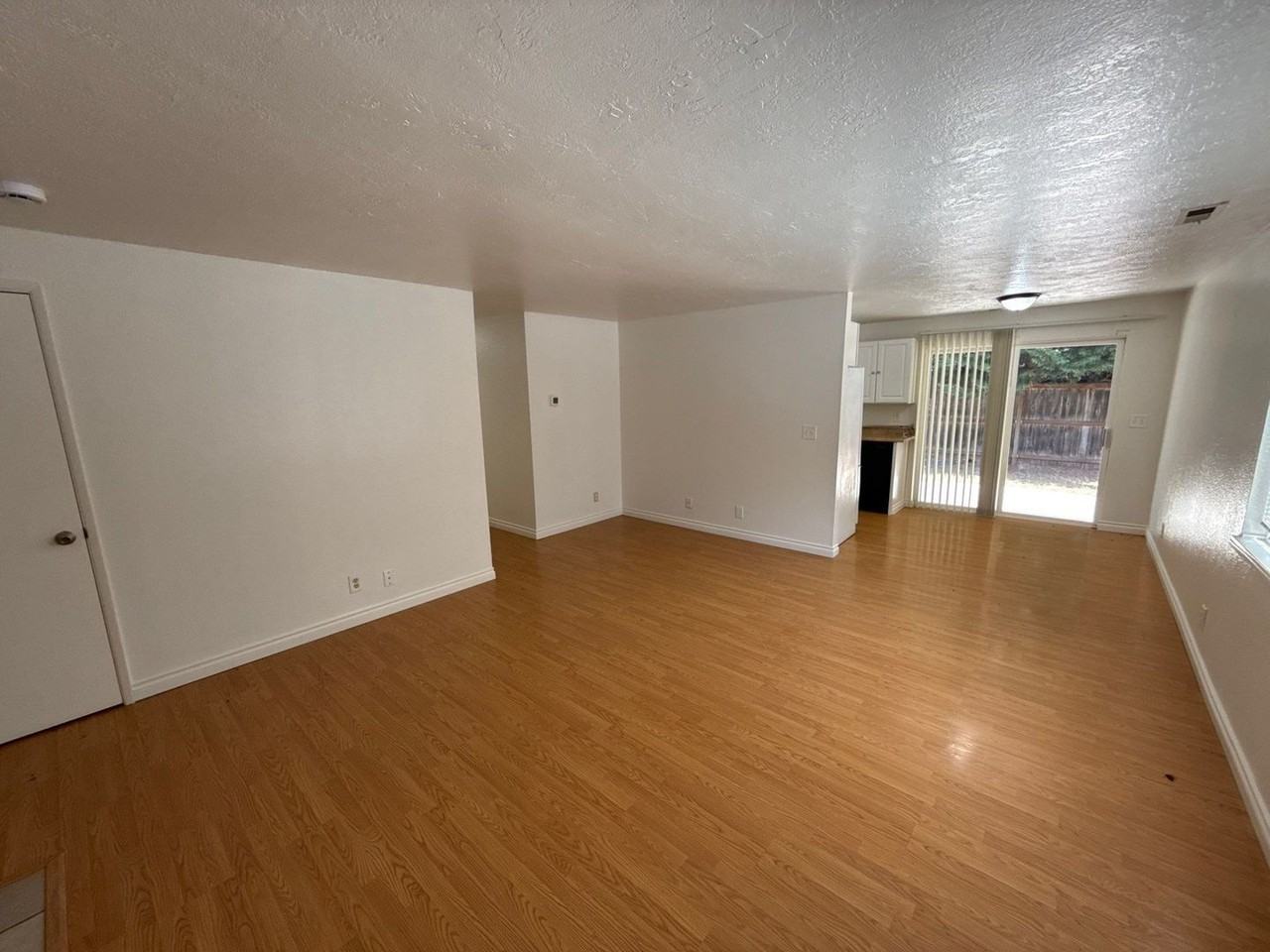 5162 Lone Oak Rd Se - Photo 5 of 19