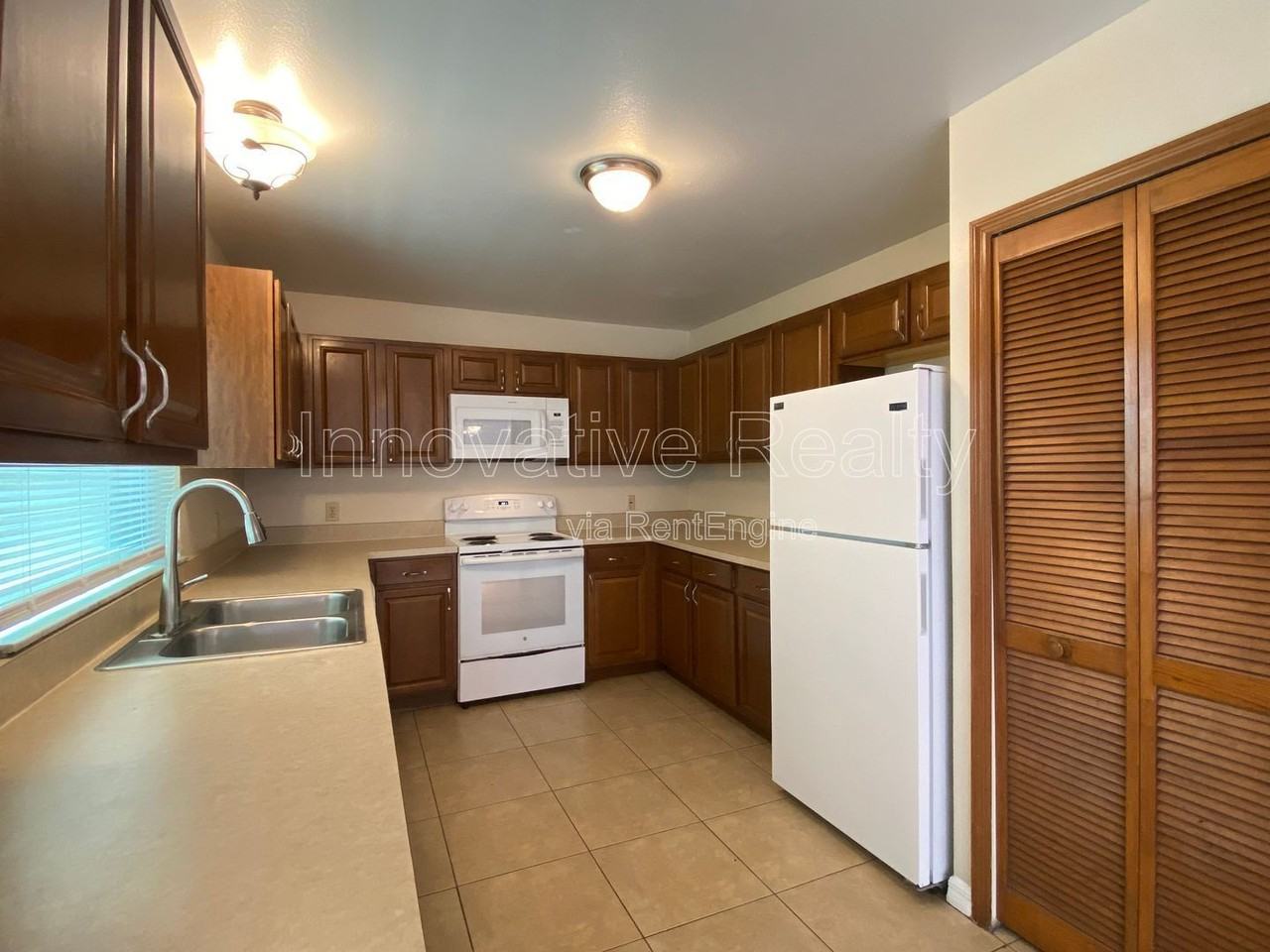 12620 Birchbark Ct - Photo 6 of 24