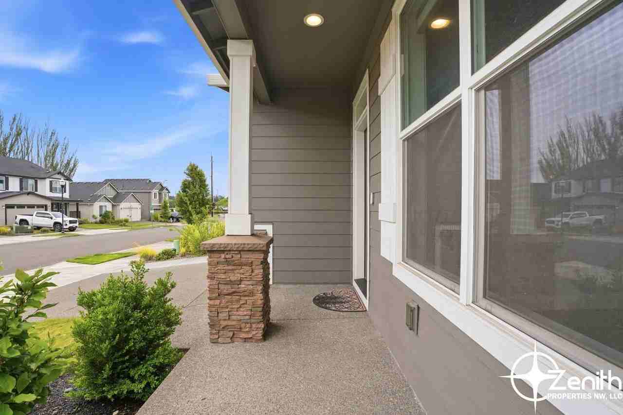 8524 N 1st St - Photo 2 of 46