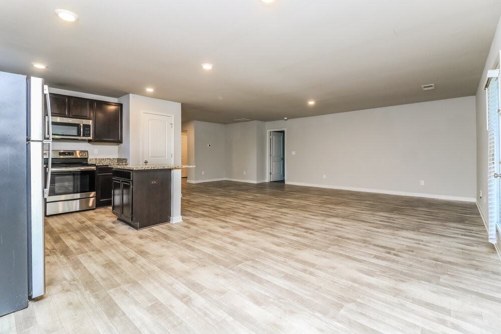 3019 Chris Cir - Photo 7 of 16