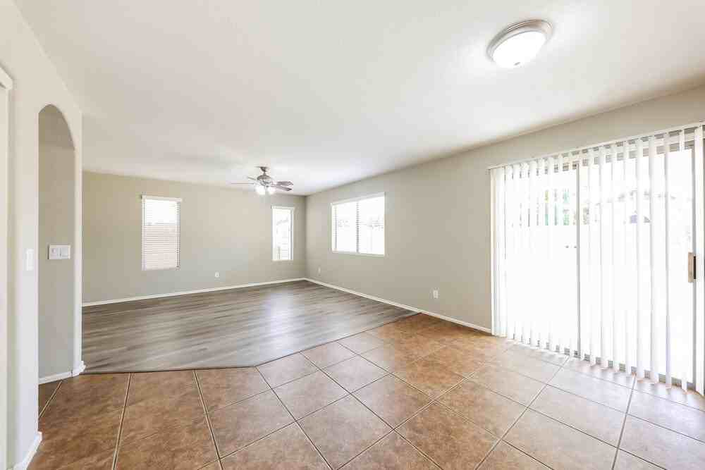 2319 W Running Deer Trl - Photo 6 of 17