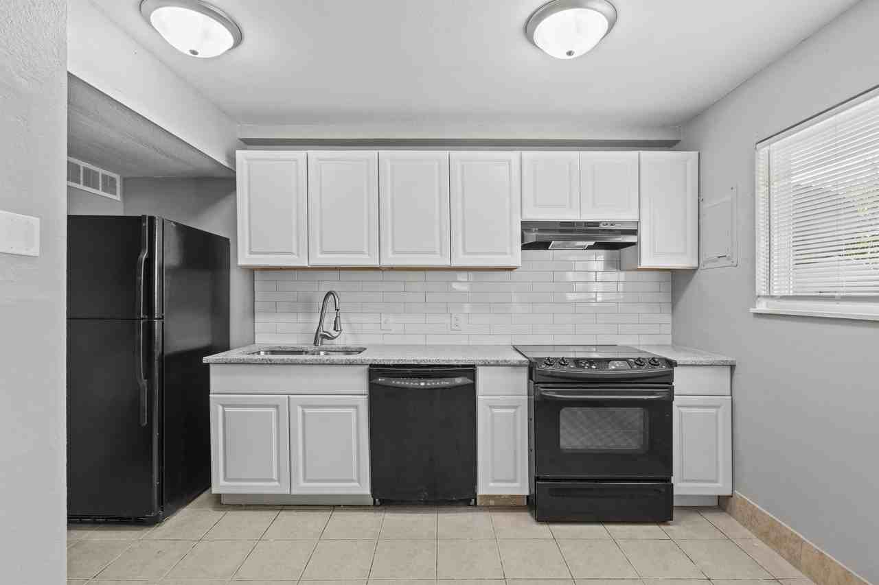 3733 Brush Creek Dr #1 - Photo 6 of 10