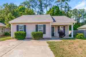 featured image of 821 Skinner Dr