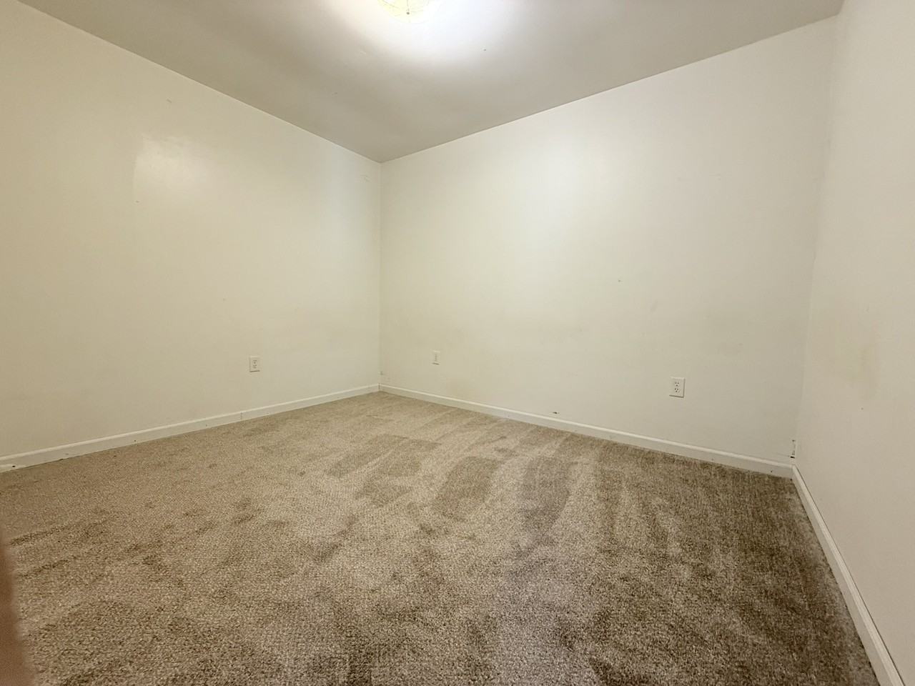 4663 Missouri - Photo 6 of 10
