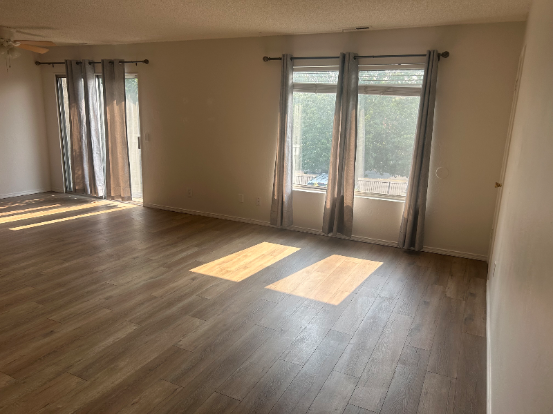 680 Saginaw St #7-2ndFL - Photo 3 of 13
